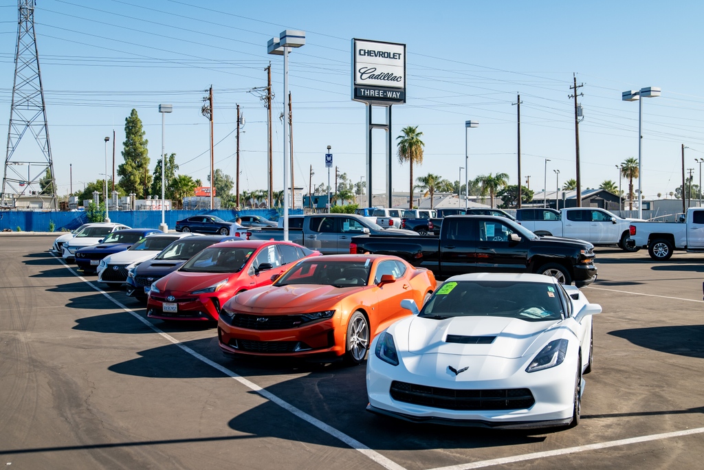 3WayChevyCad's tweet image. Style, reliability, and savings – our pre-owned vehicles offer the best of all worlds! Visit our dealership today and let&apos;s redefine your driving experience at 4501 Wible Road. #usedcars #fundrive