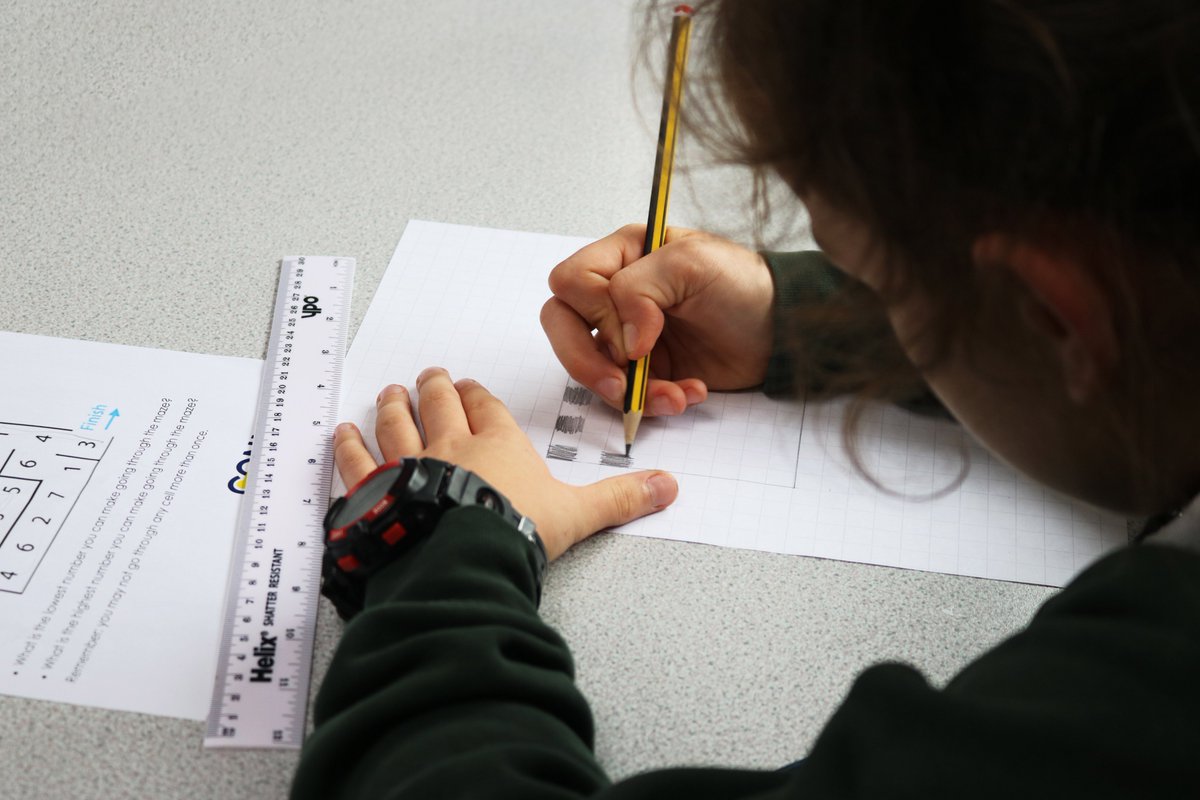 KennetSchool's tweet photo. We had a record-breaking number of primary pupils attend our #ConnectWithKennet Masterclass last night. Over 80 Year 5 pupils found their way through a #KennetMaths maze, with the aim of trying to achieve the biggest total. The session ended with them creating their own mazes. https://t.co/kzqg5o20GD
