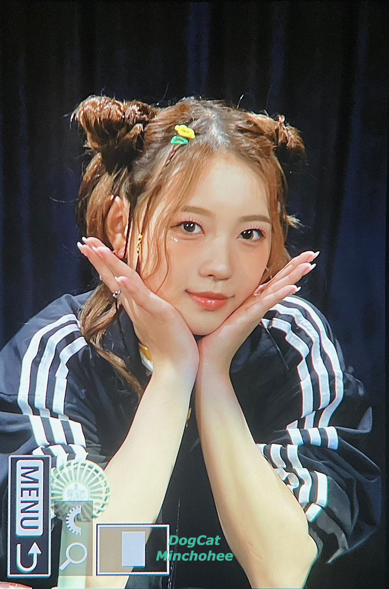 dogcat_sohee's tweet photo. 230920 대면 팬싸 프리뷰

오늘도 사랑스러워🥰

#로켓펀치 #소희
#RocketPunch #RCPC #SoHee
#ロケットパンチ #ソヒ
#BOOM #BOOM_RCPC
@RocketPunch @RCPC_members https://t.co/HXB1rF7SPk