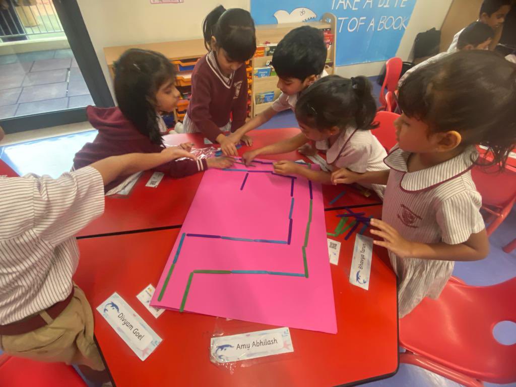 GayatriKakade16's tweet photo. Genius Hour in action! Our young minds are getting creative, designing mazes and mastering the art of giving directions. @NMSKindergarten @MichelleVerghe1 #kg2 #Dynamicdolphins https://t.co/RRMzsJcMs1