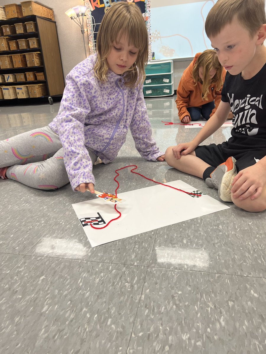 Second graders are reviewing higher and lower vocal sounds by making roller coasters and singing it's musical track.  <a href="/tullyelemjcps/">Tully Elementary</a> <a href="/JCPSKY/">JCPS</a>