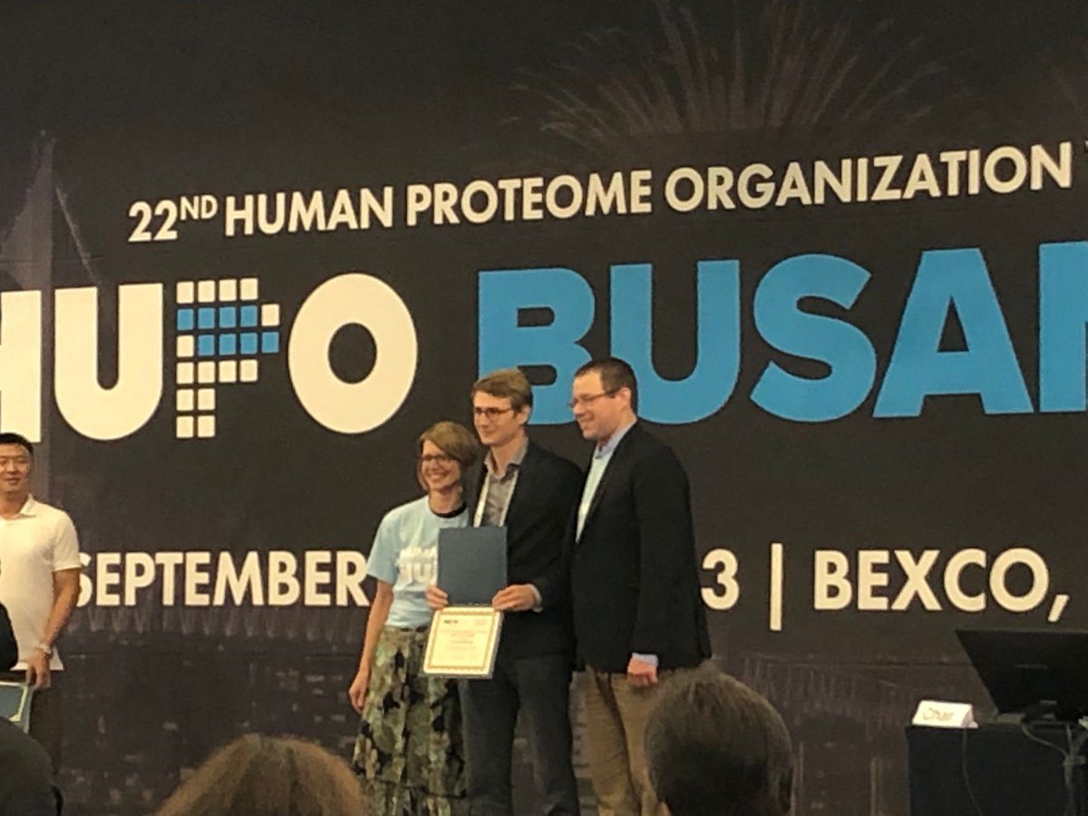 labs_mann's tweet photo. Congrats to Johannes @JoBMller for winning the HUPO manuscript competition and a big shout out to Marvin @marvinchth for the runner up finish in the  3 min thesis competition! Well done! https://t.co/io5TtOY9LK