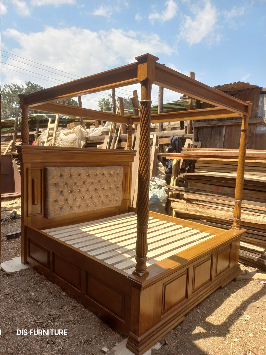 DISF2021's tweet photo. Naomba #retweet yako boss. 

Ni kitanda #kingsize 6×6 

✨️ Material ilio tumika ni Mbao 🪵 imara sanaa..

💫Finishing ni #world class!!

💥Price 2.8 ml ikiwa na #bedside mbili
Bila #bedside 2.3 ml tu

📍Arusha #esso Road 

Weka odda yako mapema..
#woodworking 
#MakeWithLove! https://t.co/mlCnMW9mVz