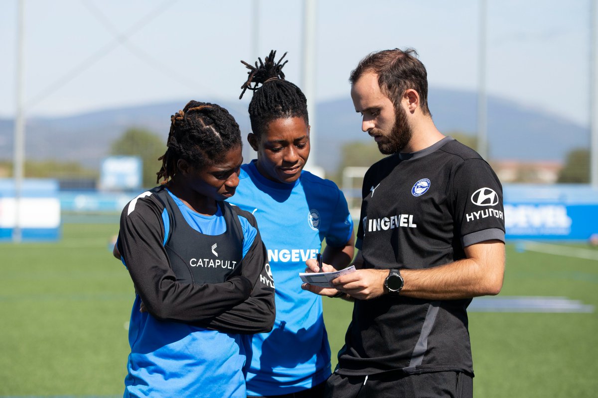 🗣️ On parle 𝐟𝐫𝐚𝐧𝐜̧𝐚𝐢𝐬 🇨🇮 

#GoazenGloriosas ⚪️🔵