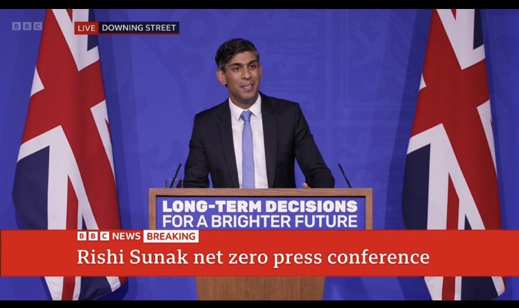 Pinotnoirgirl's tweet image. Remember during the pandemic you’d turn on the telly and see a politician giving the latest depressing briefing? I had all flash backs tonight. That was the most depressing thing I’ve watched for a while #notmyPM #climate