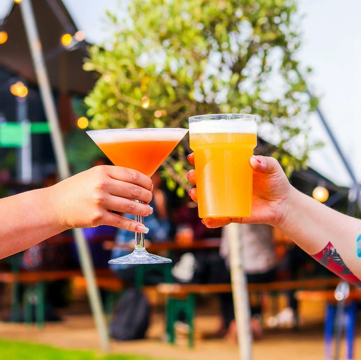 The rain has stopped...CHEERS TO THAT! 🍻

Grab your mates and pop down for a drink and a bite to eat from one of our vendors whilst we have a bit of sunshine ☀️
