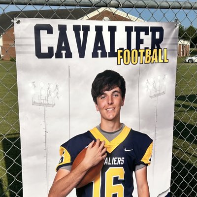 rowamy's tweet photo. #Cavs #16 #myboy #senior https://t.co/td2cp6AcDB