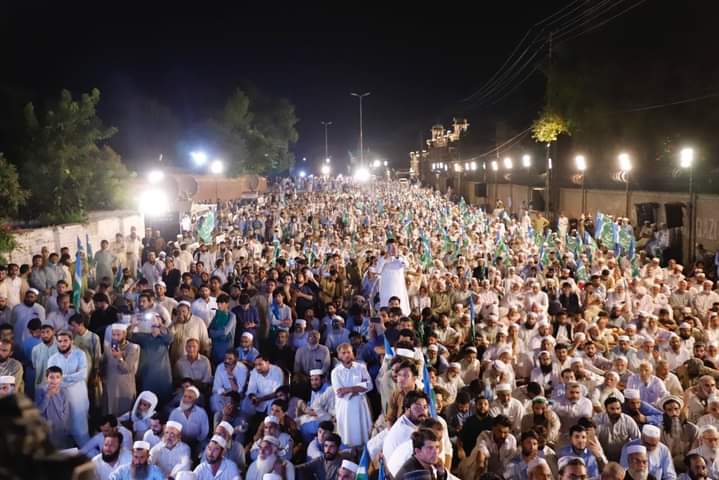 Hayat Khan tweet media
