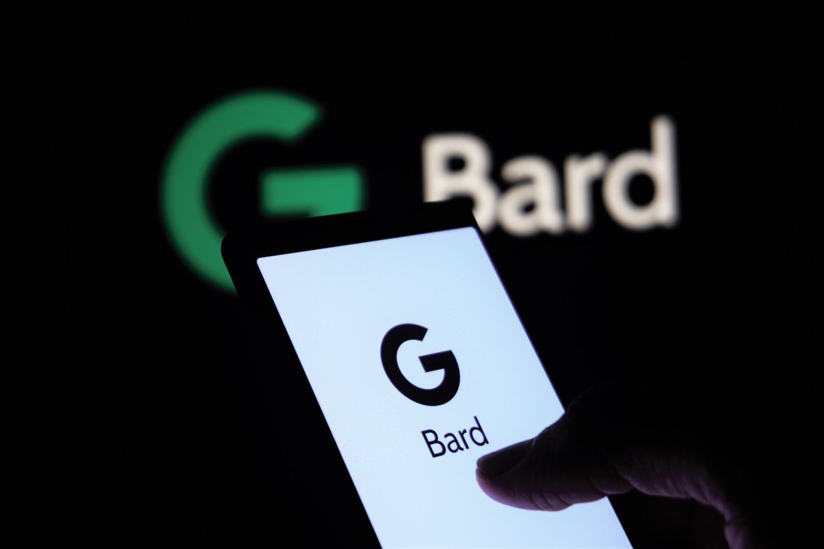 cxlnews's tweet photo. Google's Bard AI has recently been updated to integrate with various Google apps and services, expanding its functionality beyond just web-based searches.
#news #Technology #newsong #News #CXL #latesttechnews #bard https://t.co/vmHU7K8yYV