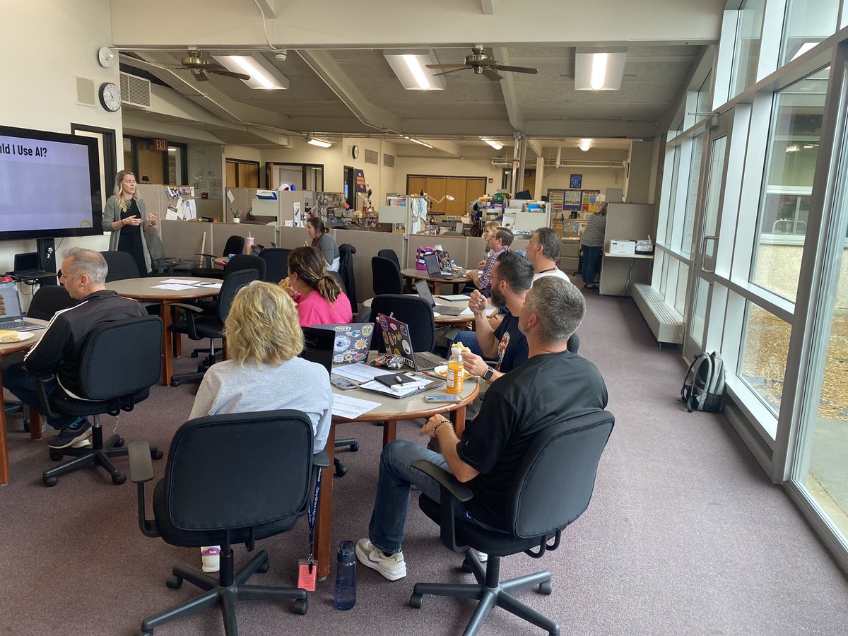 Cori Schwarzrock tweet media