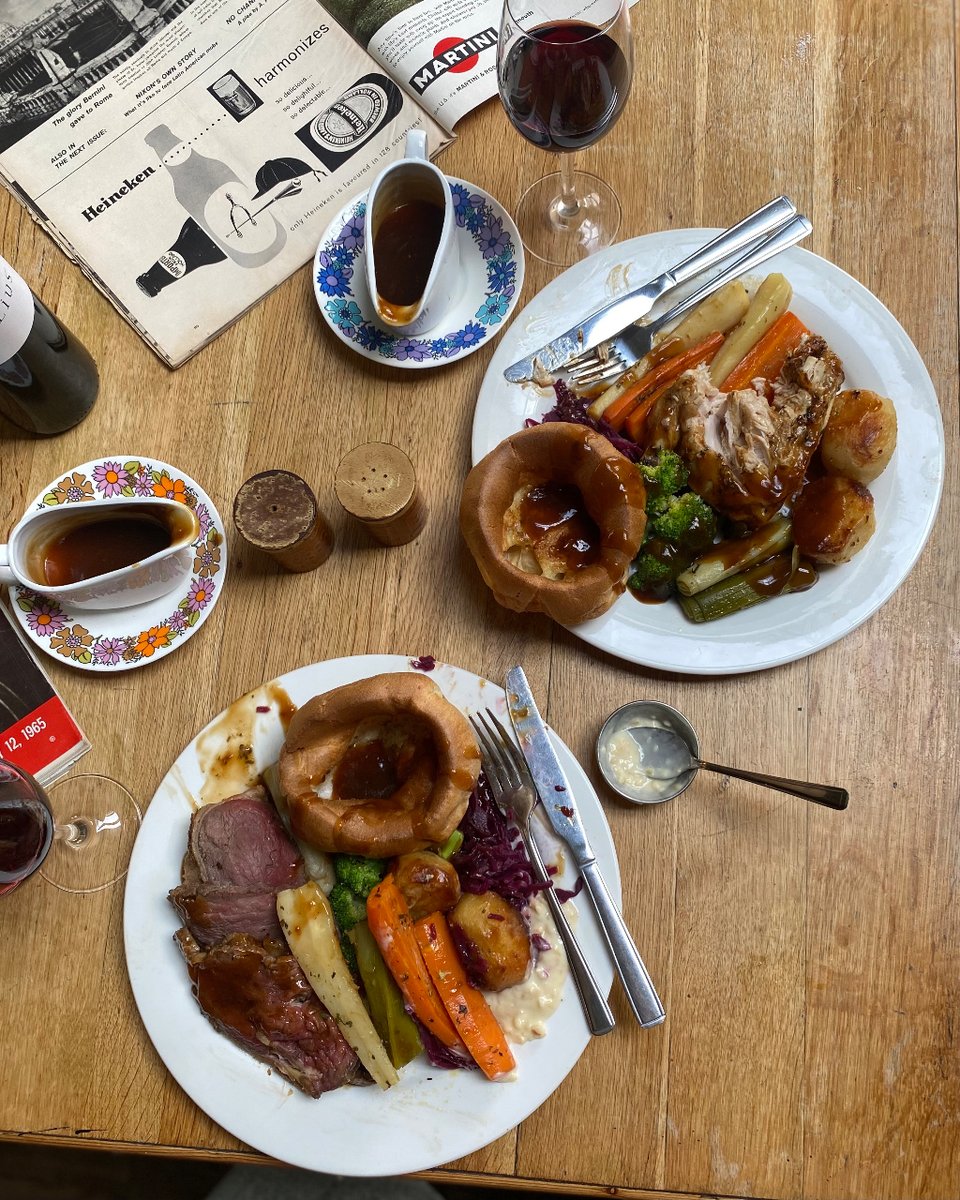 Goldsmiths Arms (@goldsmithspenge) on Twitter photo 🚨 ROAST REMINDER 🚨
Sunday Roasts are in t minus 4 days. Have you booked your table yet? Head to the link in bio to reserve for Sundays and beyond! 🍽 🚨 ROAST REMINDER 🚨
Sunday Roasts are in t minus 4 days. Have you booked your table yet? Head to the link in bio to reserve for Sundays and beyond! 🍽