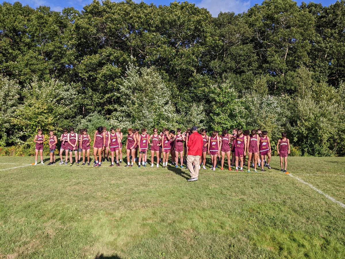 LenHarmon's tweet photo. Yesterday the boys and girls lined up against a high quality Algonquin squad. The boys lost 15-50 and the girls lost 19-40. Kyle Nathaniel Timothy Riley and Jacob finished top five for the boys and Meghan, Megan, Jaizzy and Nicole were top five for the girls. #ramsrunforrams https://t.co/pkSDYZ3Dv4