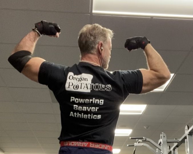 Staci Simonich tweet media