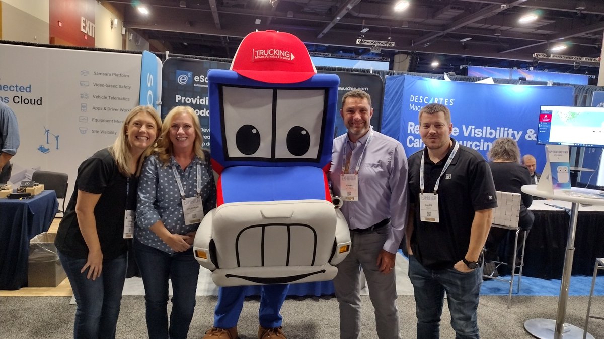 AmericaRoadTeam's tweet photo. Safety Sammy joined America's Road Team Captains James Moore, @Saia_Inc, and Bill West, @ABFtoday, at the @McLeodSoftware Conference in Phoenix, AZ to educate attendees about the America’s Road Team program. Thank you for having us!
cc: @VolvoTrucks @TRUCKINGdotORG https://t.co/Tqb1PcNPT7