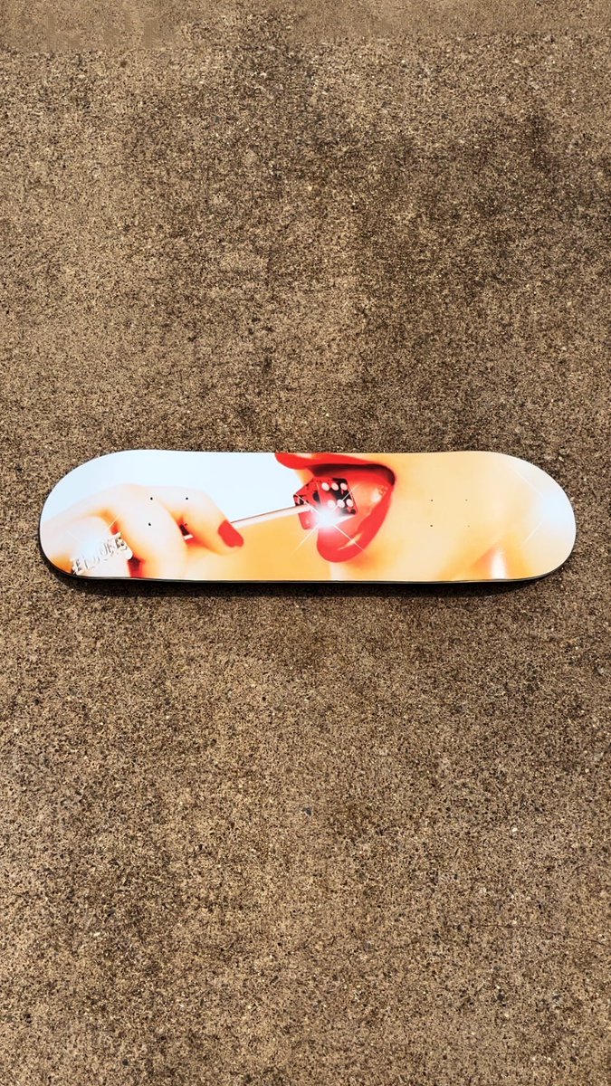 santanasglobe's tweet image. 8.25” Skate deck 
Illustrated by me