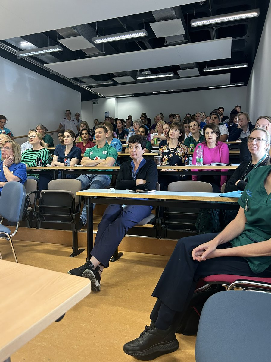 Carolin72295316's tweet photo. Extremly interesting and thought provoking presentations from ANP  in older person @AliceFarrelly1 &amp; ANP cardiology @SharonM77114380 today at #mrht… thanks to all who attended, a full house at the nursing grand rounds once again  @AnpMrht @DMHospitalGroup @b_louisea @ainemlynch https://t.co/Vb834GjhZ8