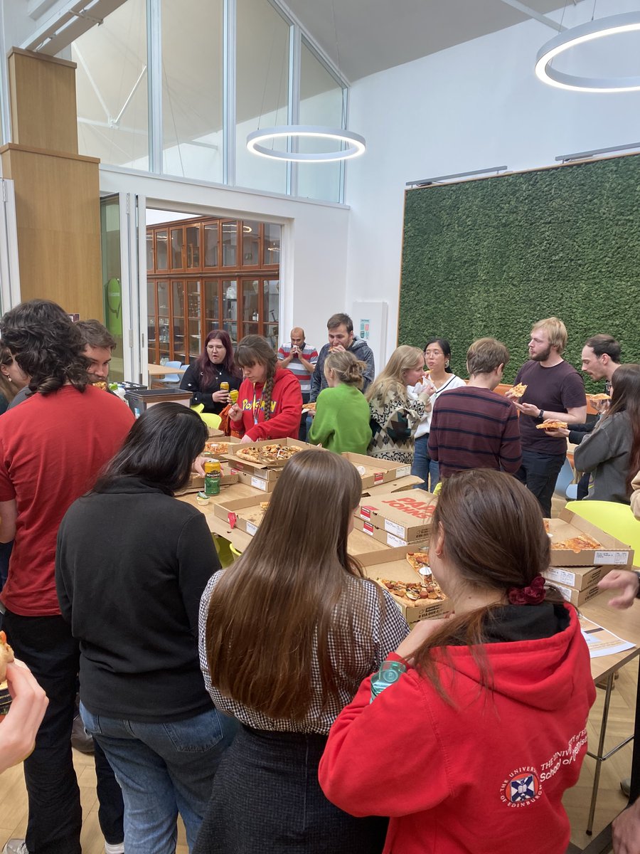 Postdoc Appreciation week got off to a great start with our pizza party!🥳🍕#LovePostdocs #NPAW2023 @UK_NPAW lots of love to our postdoc committee for organising 🥰