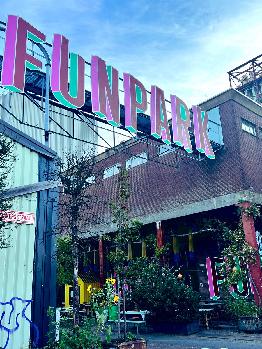 #funpark #work #dance <a href="/werkwarenhuis/">WERKWARENHUIS</a> op <a href="/Tramkade/">Tramkade</a>