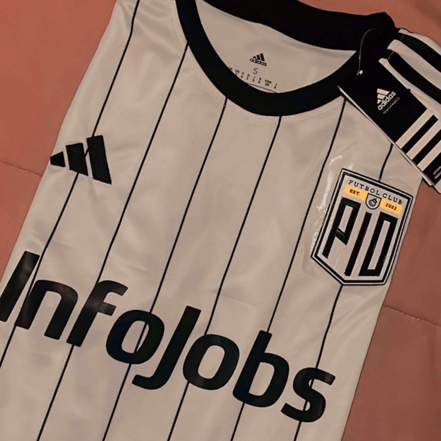 meeeli_sof14's tweet image. Uno de mis regalos de cumple 🥹

Tqm @samyriveratv &amp;amp; PIO 👑🐥