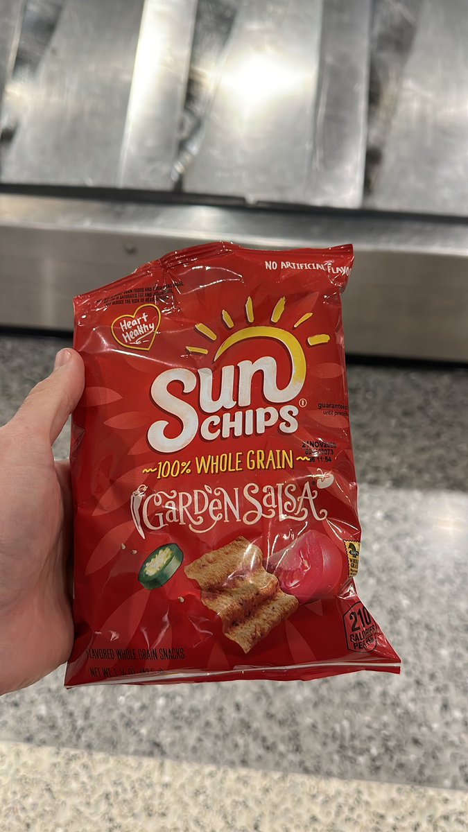 MaxxChewning's tweet photo. These are the best chips and you’re a liar if you say otherwise https://t.co/2nL71T0NTW