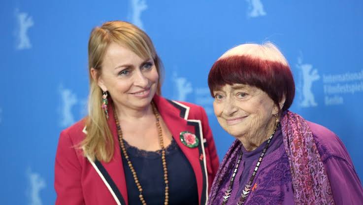 conversacine_'s tweet photo. Rosalie Varda vendrá a México al @FICM para presentar los documentales Viva Varda!, de Pierre-Henri Gibert, y Room 999, de Lubna Playoust. 😱😱 https://t.co/Ul9BbQjMYe