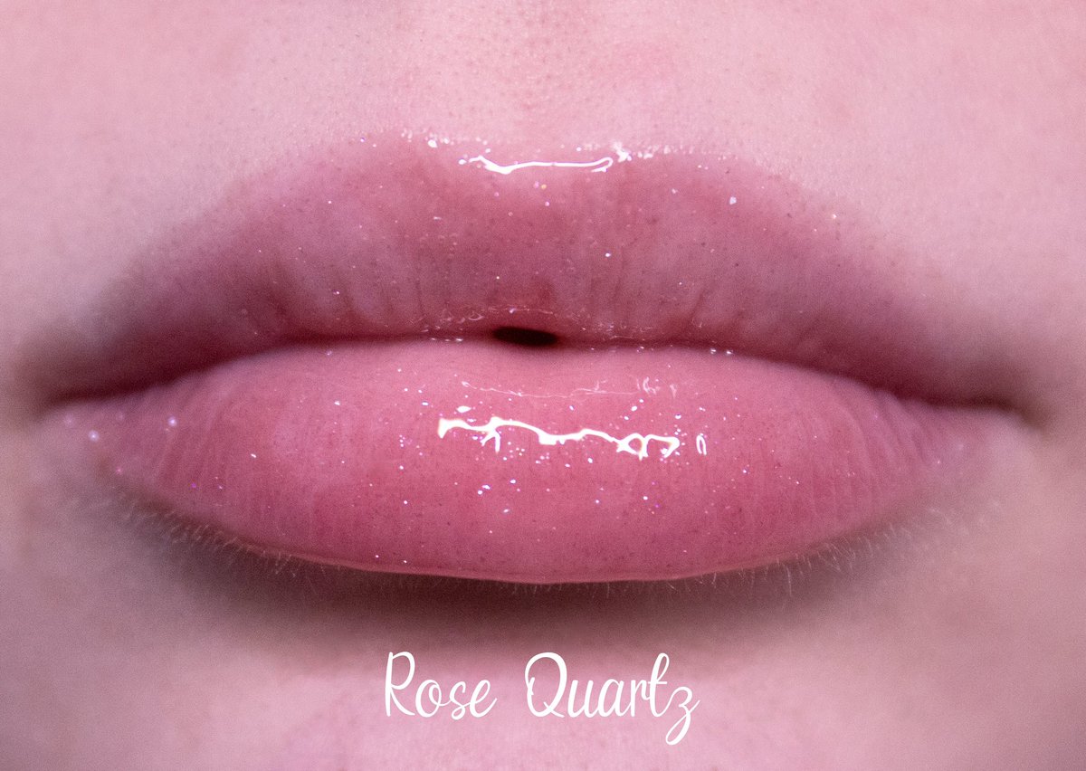 This is a lip swatch of our Rose Quartz lip gloss! Rose Quartz is a pink glittery lip gloss that is vanilla scented 💖

#lipgloss #smallbusiness #glitterlips