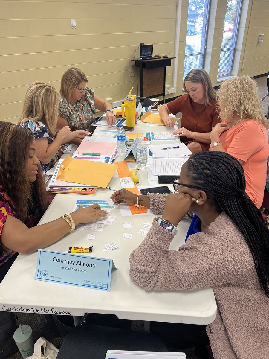 salleyedwards's tweet photo. Our South Georgia cohort had some FUN today learning about the components of language! #coxcampus #GADOE #LJFATheGeorgiaWay #LiteracyamdJusticeforAll https://t.co/RI1QdJgdBc