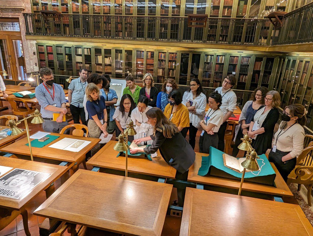 New York Public Library Research tweet media