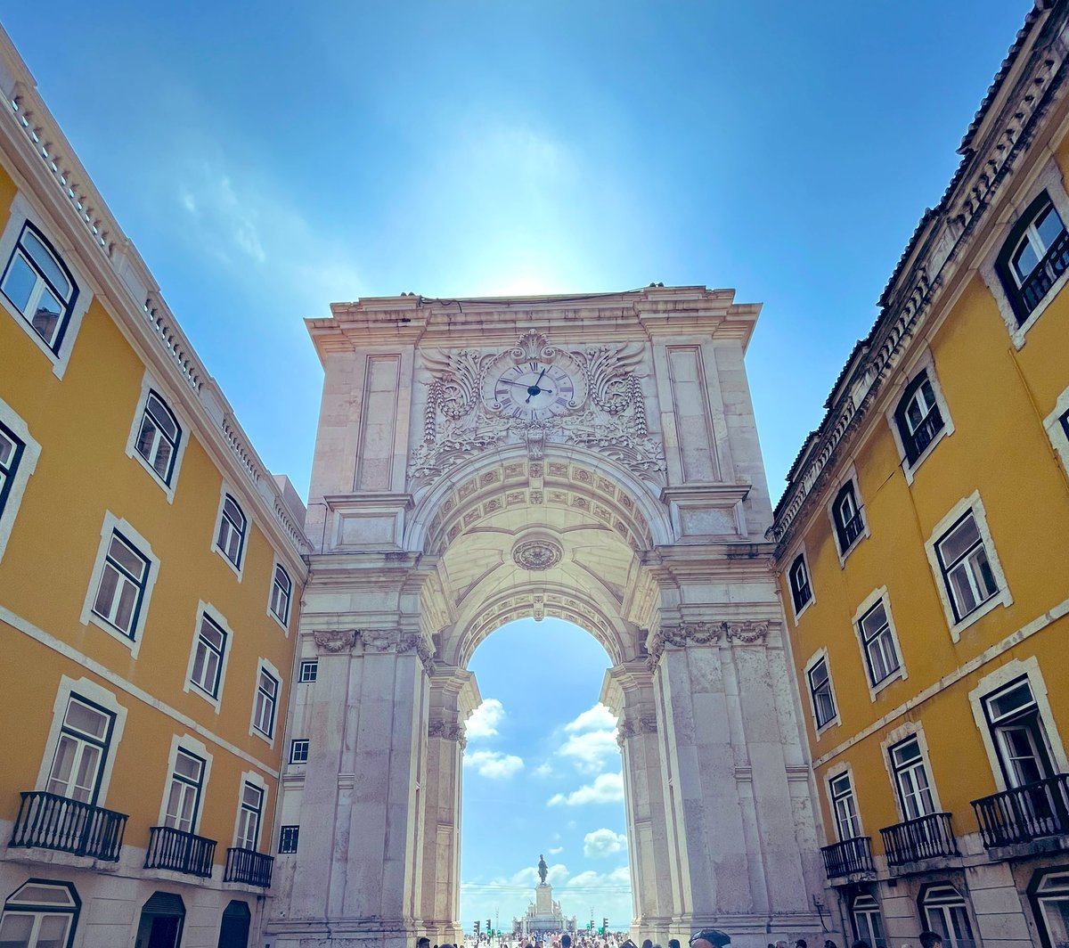 laura_higgins5's tweet photo. Time well spent ‘out of the office’ exploring Lisbon 🌞 https://t.co/CkVX9ImvaP