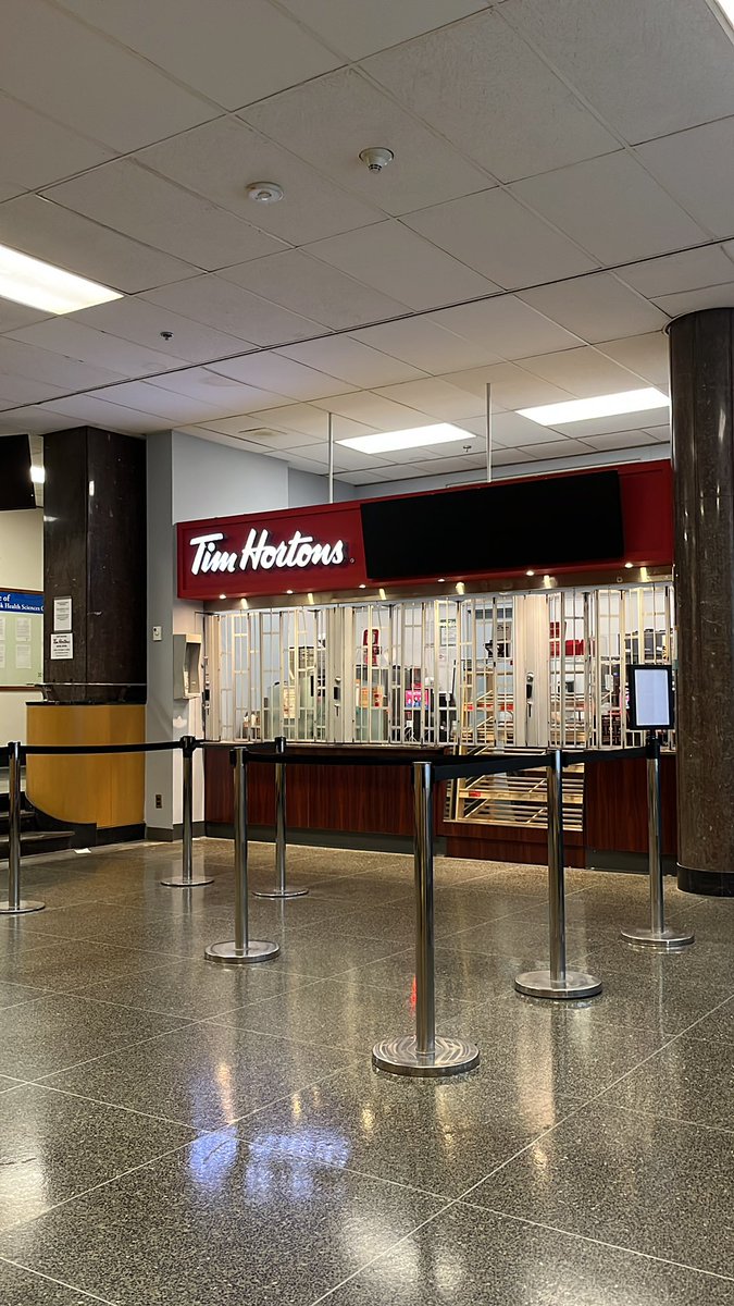 Clemy237's tweet photo. @TimHortons is closing. But the night is still young! Lol. Courage to us? #oncall #neurosurgery #medtwitter https://t.co/69SsWxN7pV