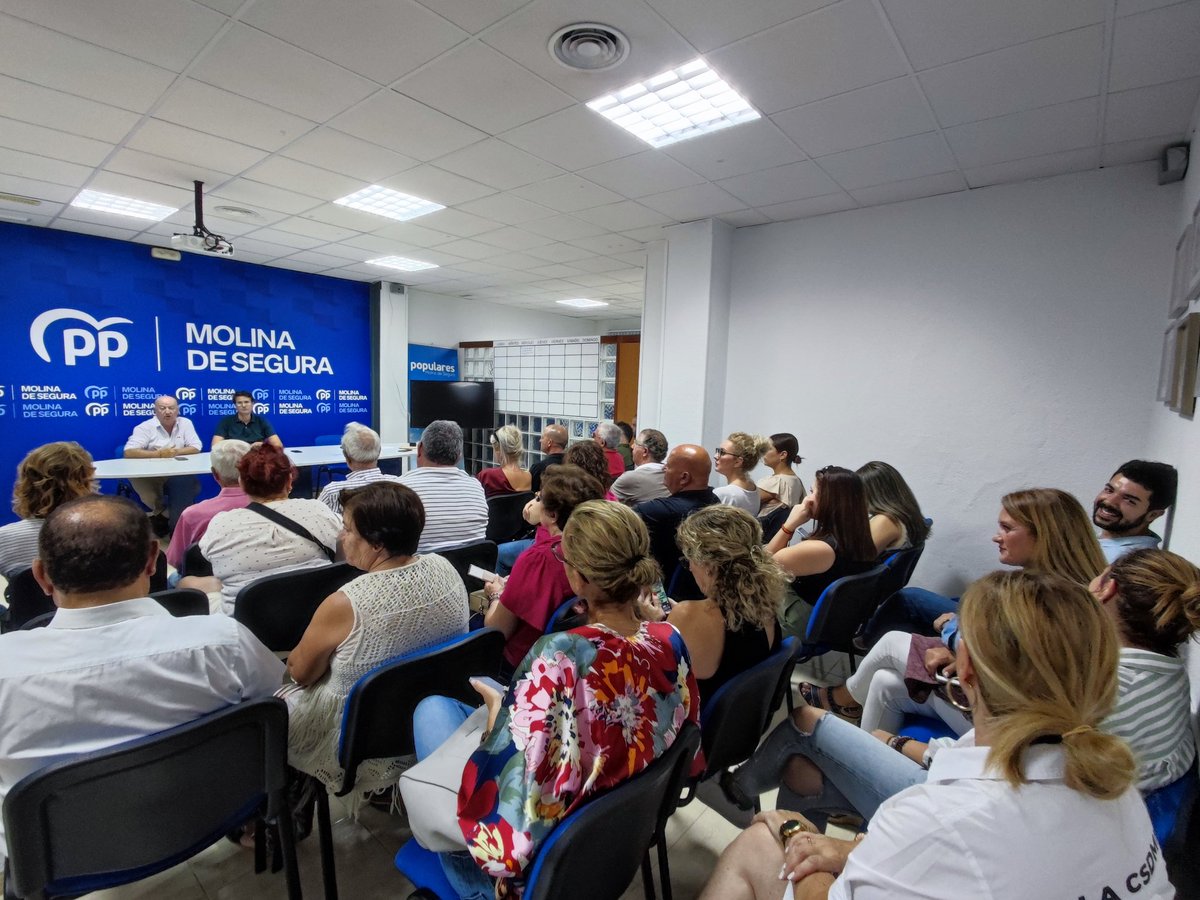 🔋 Iniciamos el curso político con una Junta Directiva cargada de ilusión:

✅ Balance de los 100 primeros días de Gobierno.

💙 Aprobamos nuevas afiliaciones de personas que se incorporan a nuestro equipo.

🇪🇦 Preparamos el viaje a Madrid para asistir al acto contra la amnistía.
