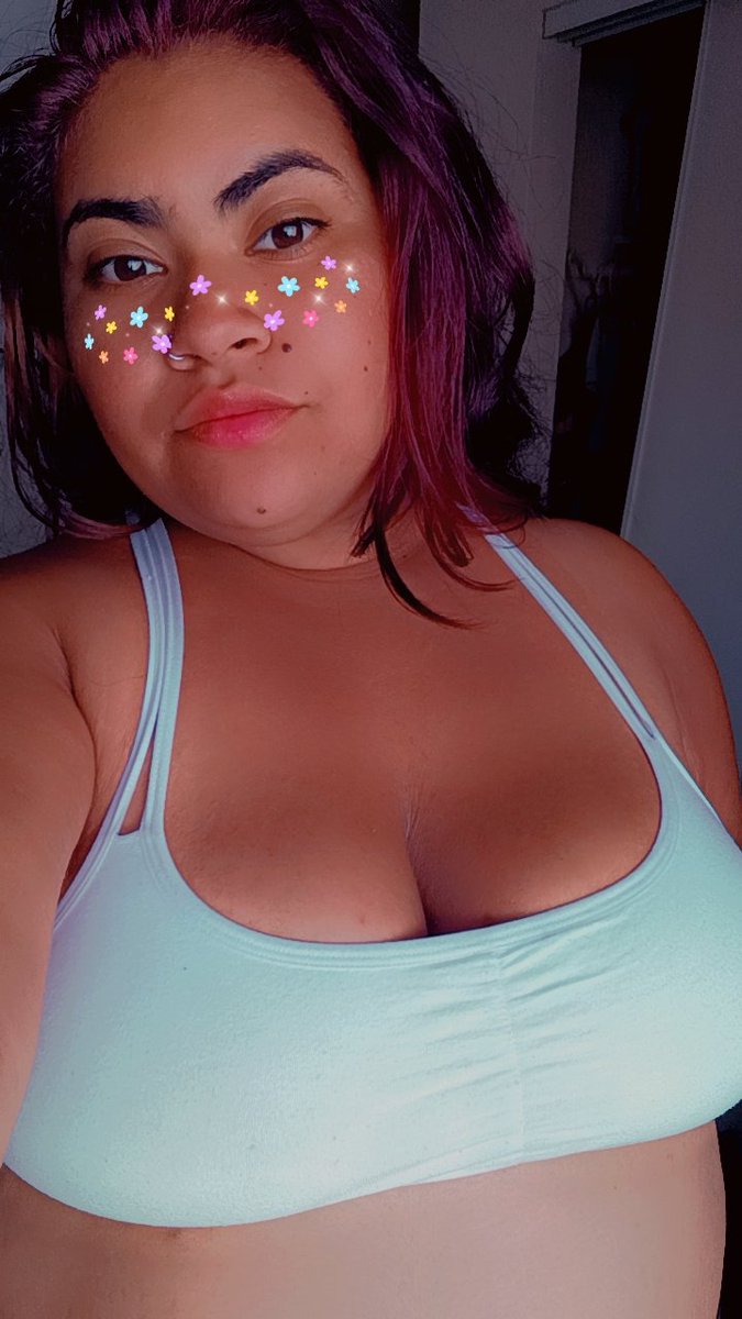 Indigoflower22's tweet photo. Feeling myself 💜😈 https://t.co/79IJd1KlgX