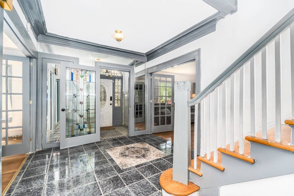 habloft's tweet photo. New Listing Price: $400,000
1101 N Central Avenue, Chicago, IL 60651 is a fantastic property with 3 bedrooms and 3.5 bathrooms.
See more here: https://t.co/MccnkZQ64M https://t.co/pbd4L3t4WL