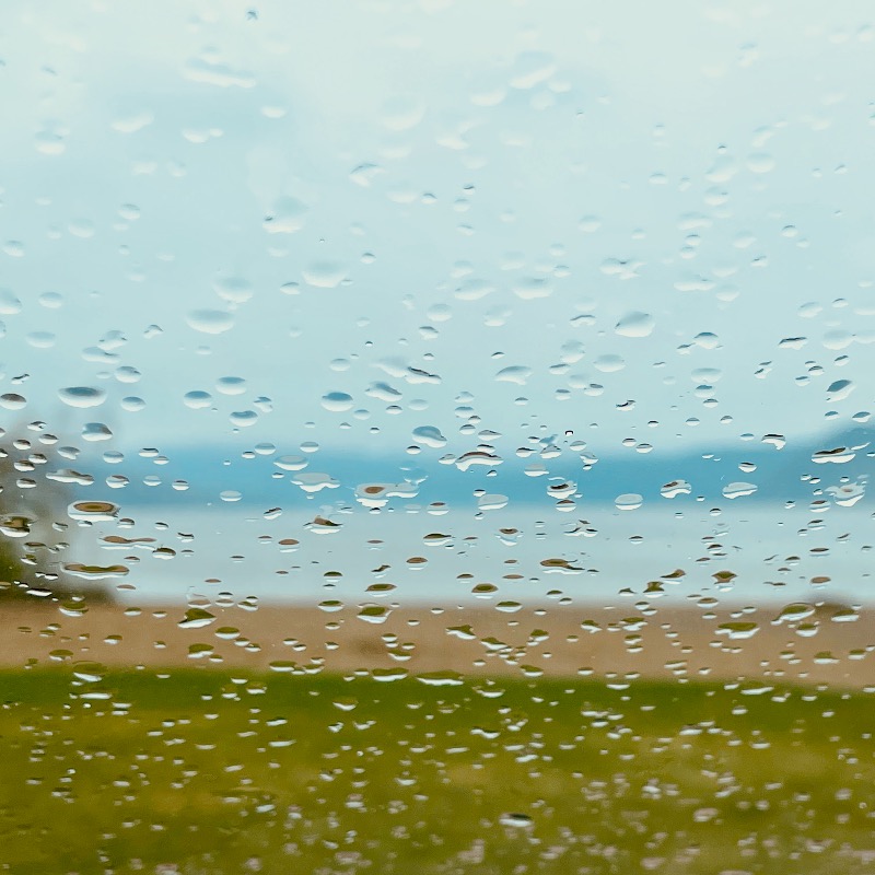 RainyMood's tweet photo. Listen to the sound of rain!
