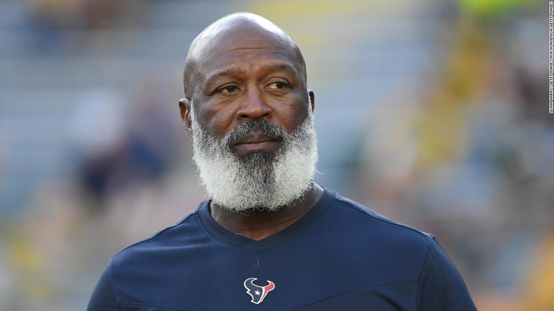 KCinWrigley's tweet photo. Only one man can save the Chicago Bears https://t.co/c1tfENcTQI
