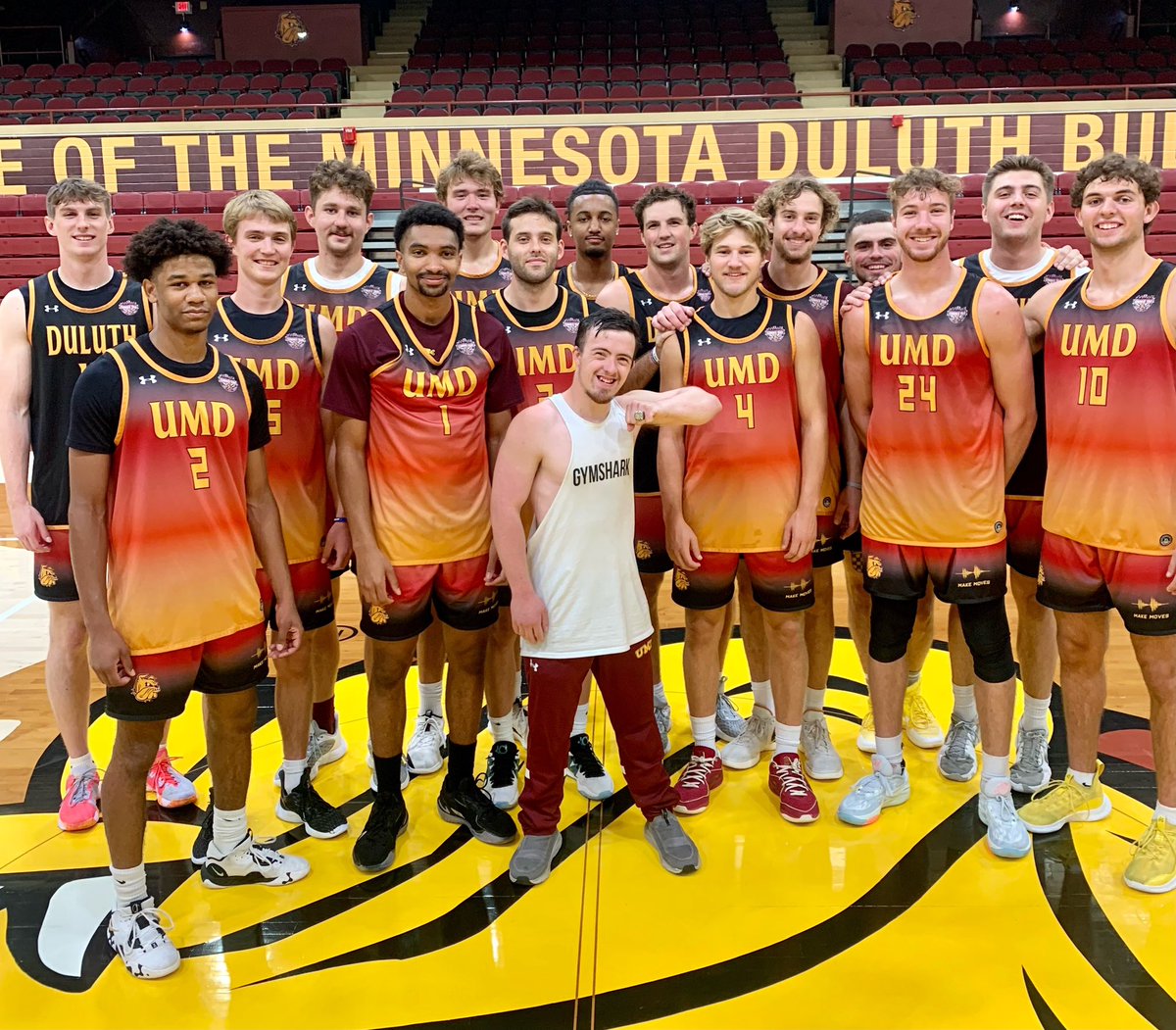 UMDBulldogMBB's tweet photo. We were excited to present two important members of our program with their Regional Championship rings today! 

We’re thankful for our AT, Sami Woolson, &amp; Special Ast. to the HC @jonahplys_david and all that they do for us! 

#MakeMoves 🐶🏀💍 https://t.co/E7iiCw7v1c