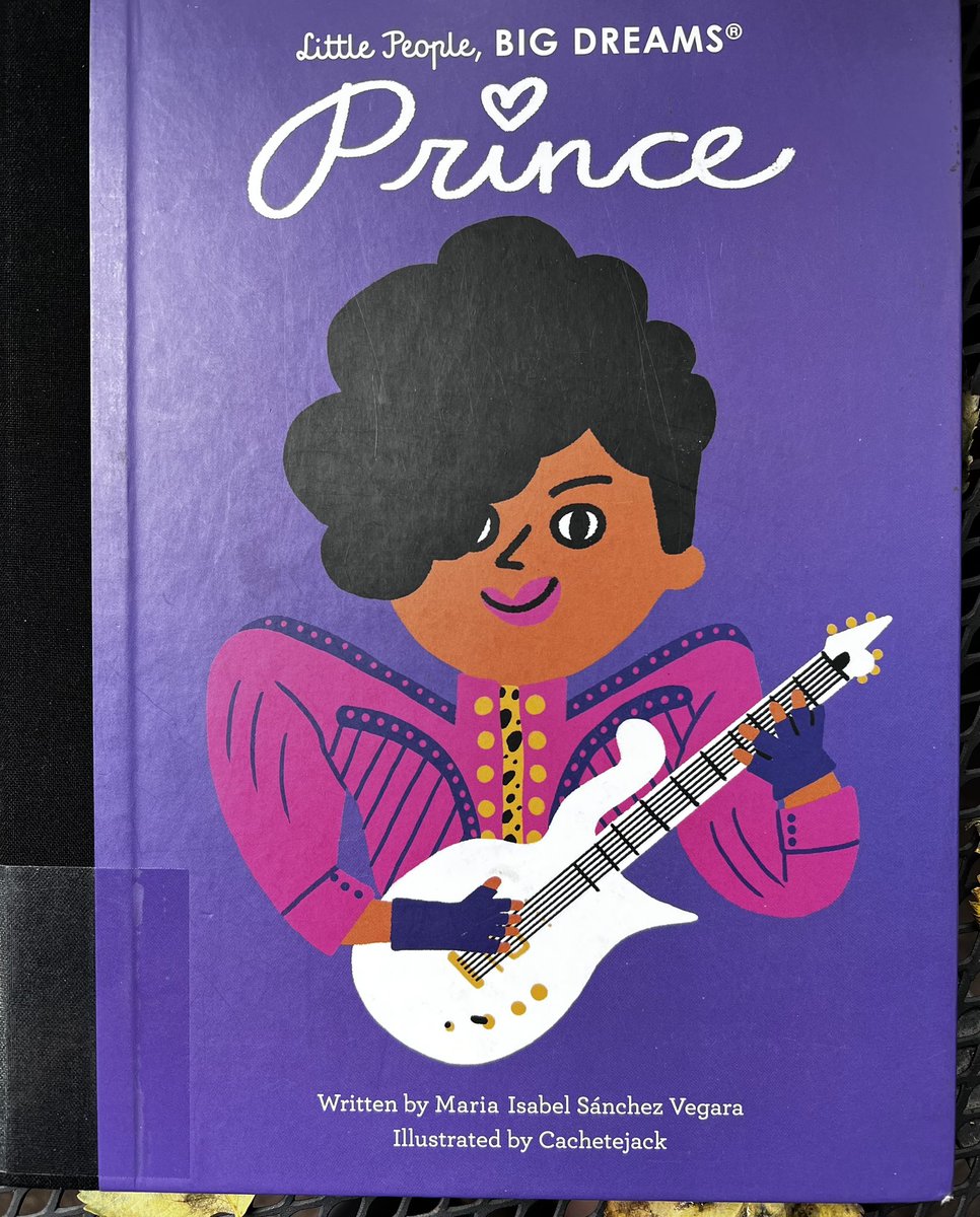 aknorsk's tweet image. Great little bio on Prince (Little People, Big Dreams) by Maria Isabel Sánchez Vegara, illus by Chachetejack. My first intro to this series. Now I want to read them all! 

#907LibraryLove #WeNeedDiverseBooks #KidLit