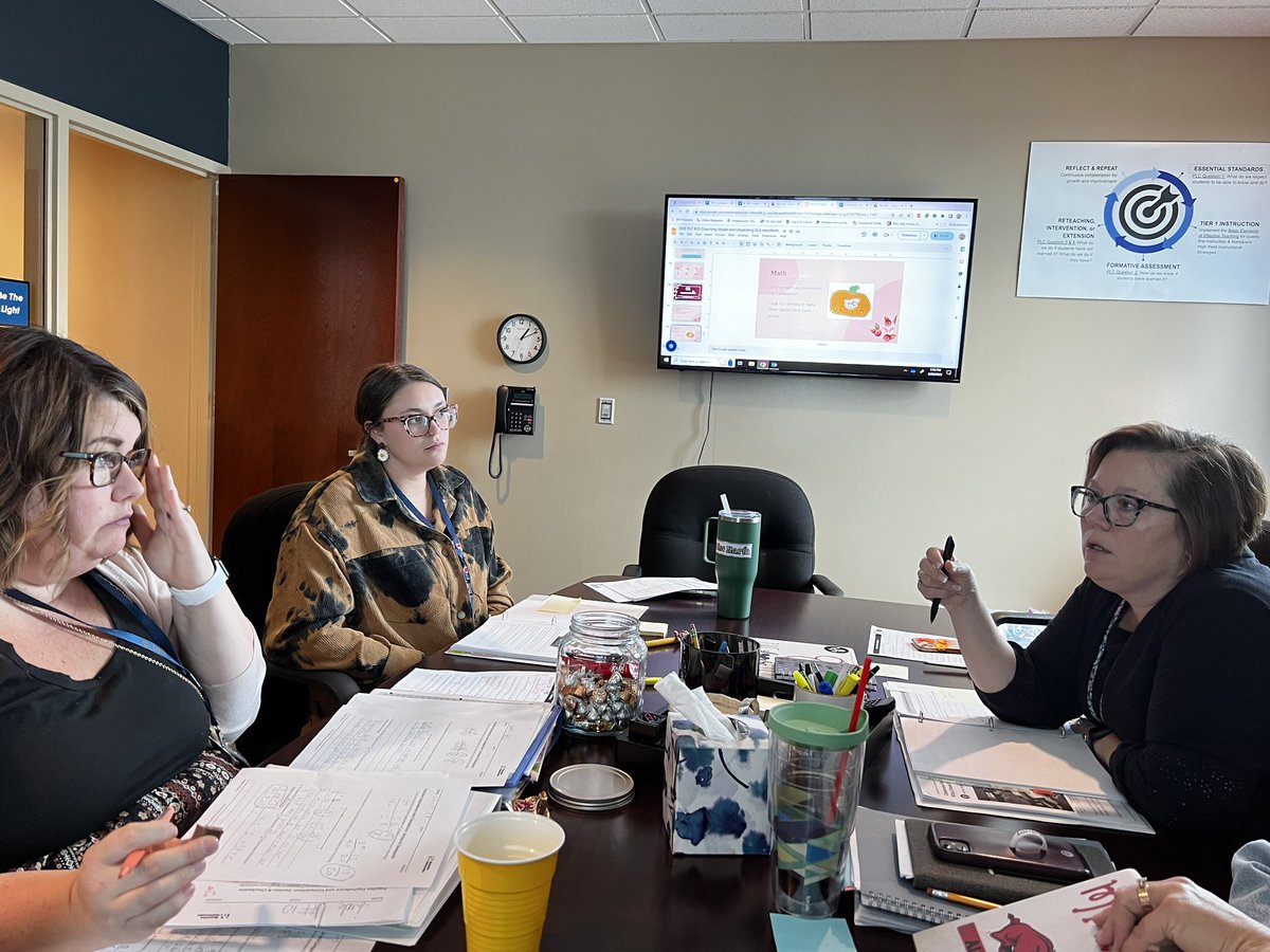 DHElementary's tweet photo. Another great day @DHElementary
Celebrating success & planning supports! Collaboration during
PLTs unite our purpose! #highlevelsoflearning
@officialSPS
@CindyWebster19 https://t.co/C71hO07b7w