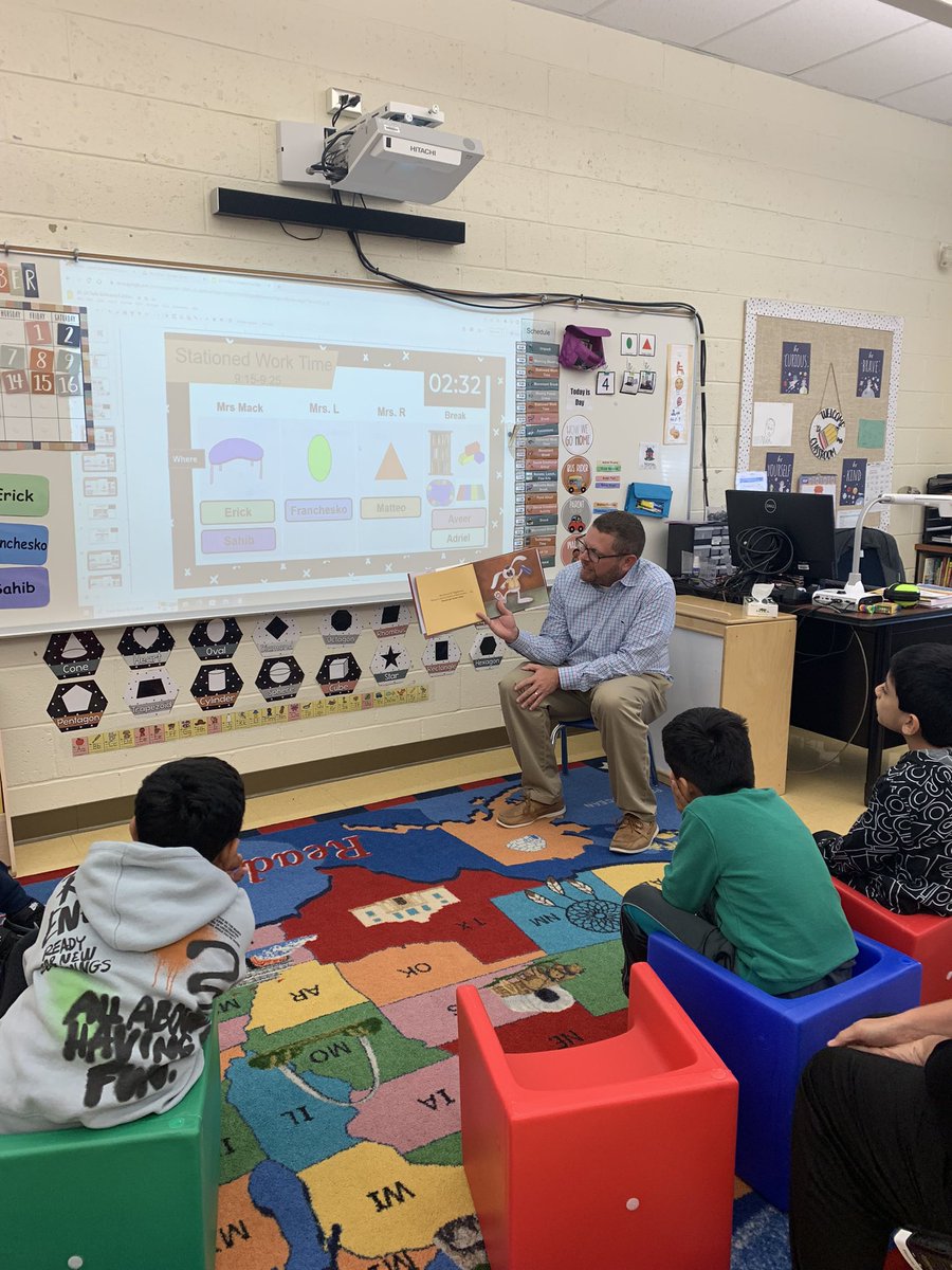 Mrs_Mack23's tweet photo. We had a special read aloud visitor this morning! Thanks @mr_mtozzi for reading to us today #EMKPRIDE https://t.co/zssQTiPE5G