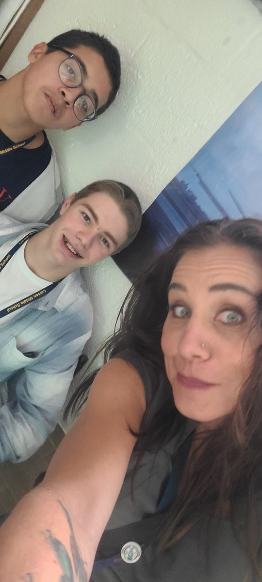 Marcella_Sheler's tweet photo. Thanks Larsen Broadcast Club @AffleckDan and @mspacone for hosting my visit today! Your passion for telling your story through digital media will open so many doors! I can't wait for you to visit our studio soon... @SEHSBEACON @LarsenMSPride @KurtJohansen6 https://t.co/gXSISD4ycc