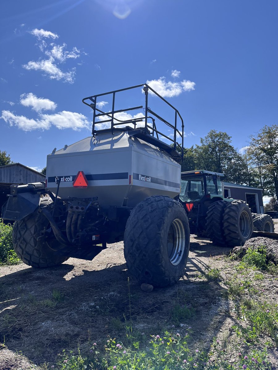Does anyone have a rear tow hitch for a 2340 flexi coil cart?