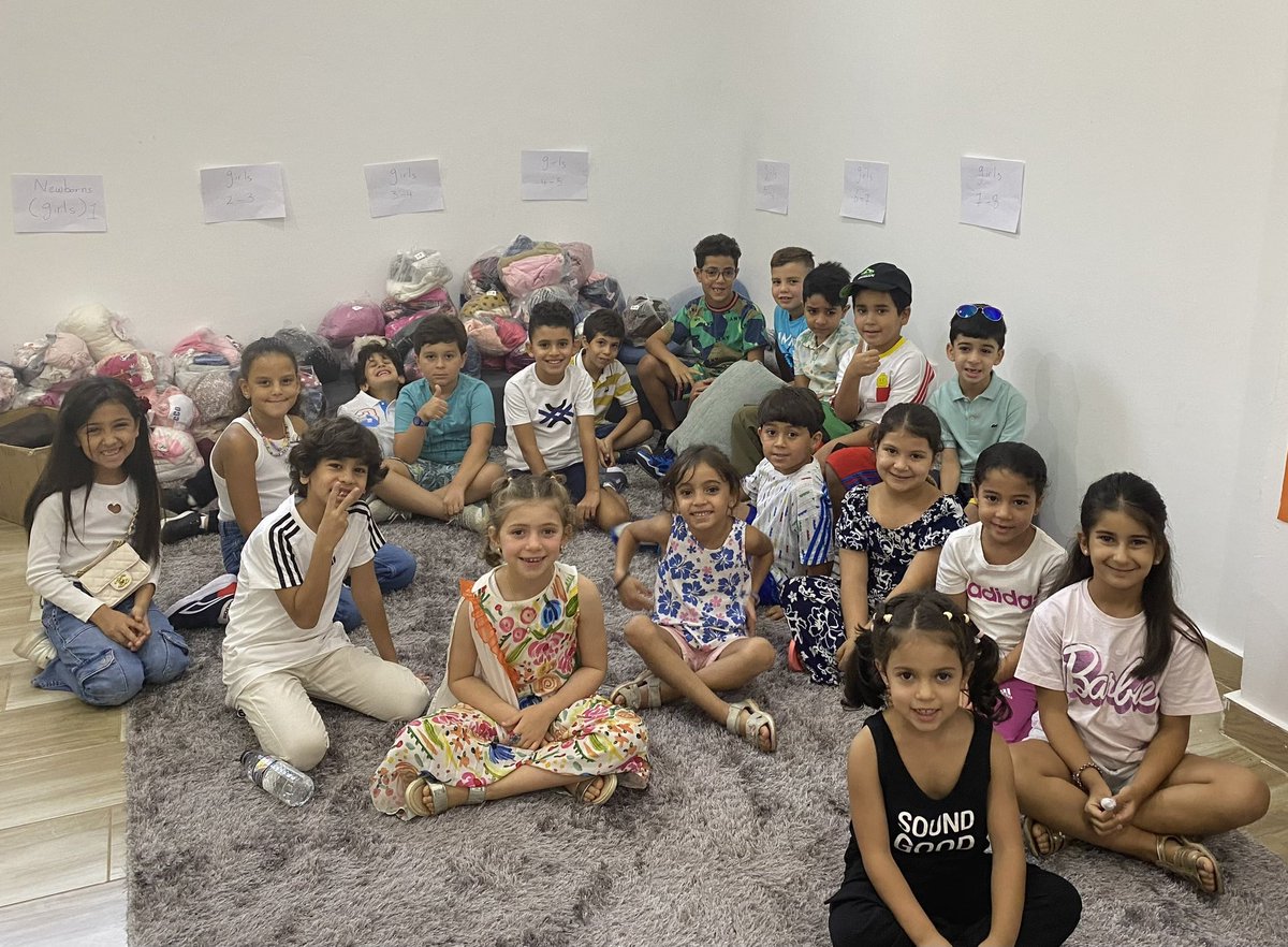 joy_preschool's tweet photo. Our kind kids helped us package the generous donations we collected.
All donations were sorted by gender, age, and size.
Thank you for all the contributions we’ve received to aid the eastern side of Libya🩵 https://t.co/72vw33PwUp