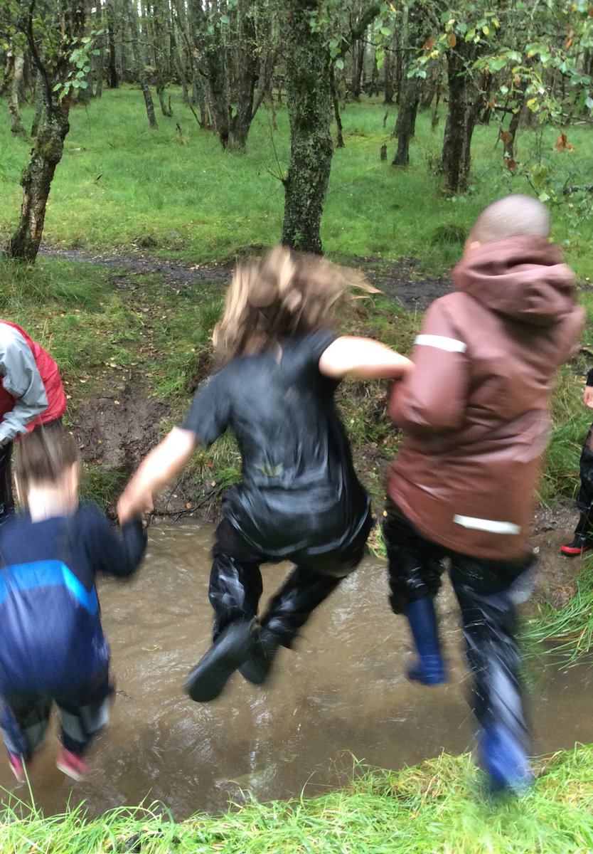 BanchoryPrimary's tweet image. Forest School 
Wednesday 🌲
#TeamChallenge