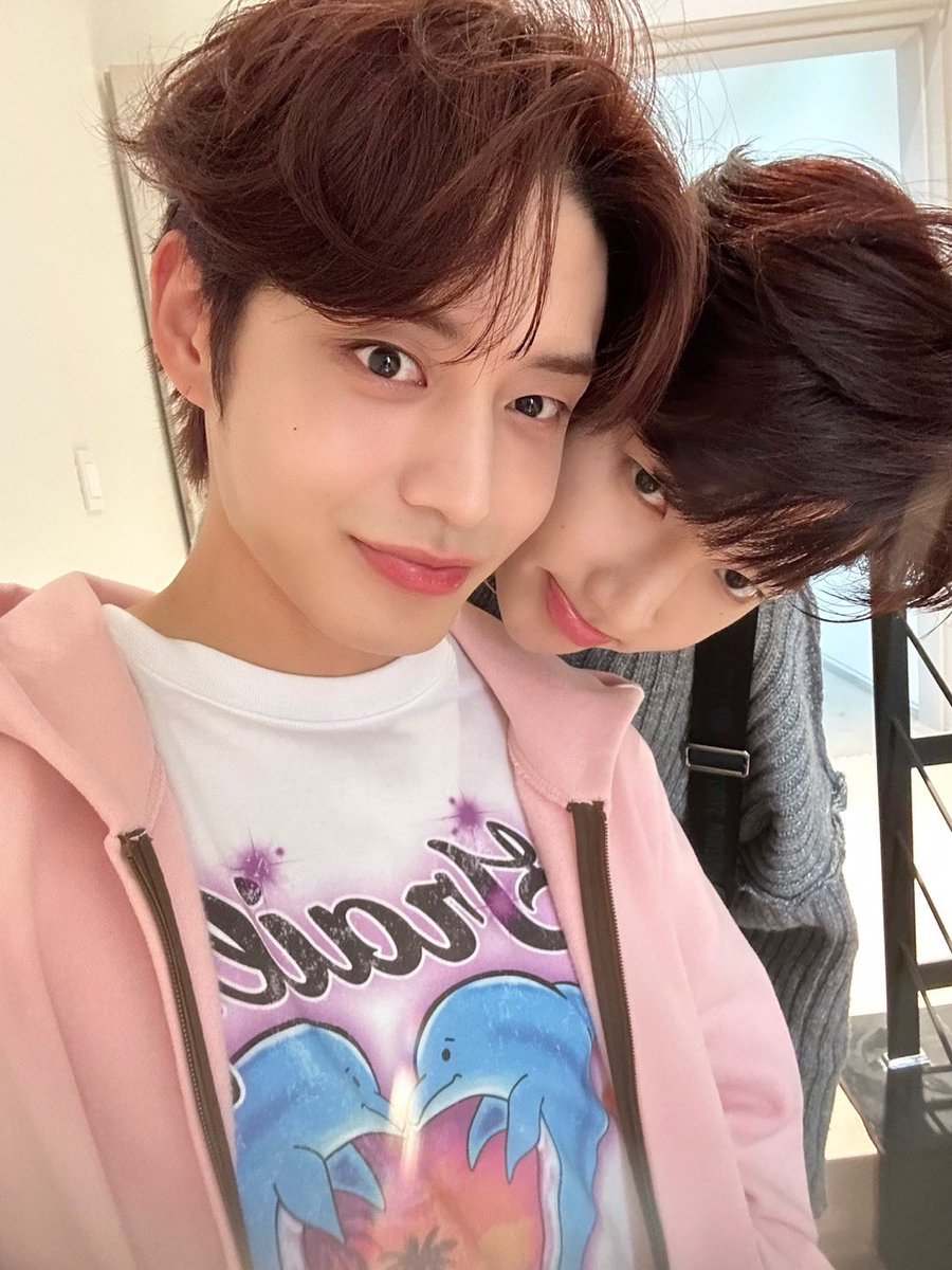 gyuuskipp's tweet image. D-109 ☆ 
hii im kei !! lf interactive moots ♡

ー 🇵🇭, she, isfp 
ー not new to #kpoptwt &amp;amp; #stantwt
ー moa, engene, stay, fearnot, bonedo, carat, once!
ー any fandom is okay!
ー au reader/writer @2ksunzsq (archi)
ー gyuuskipp.carrd.co

♡ / ↻ are vv much appreciated !! &amp;lt;3