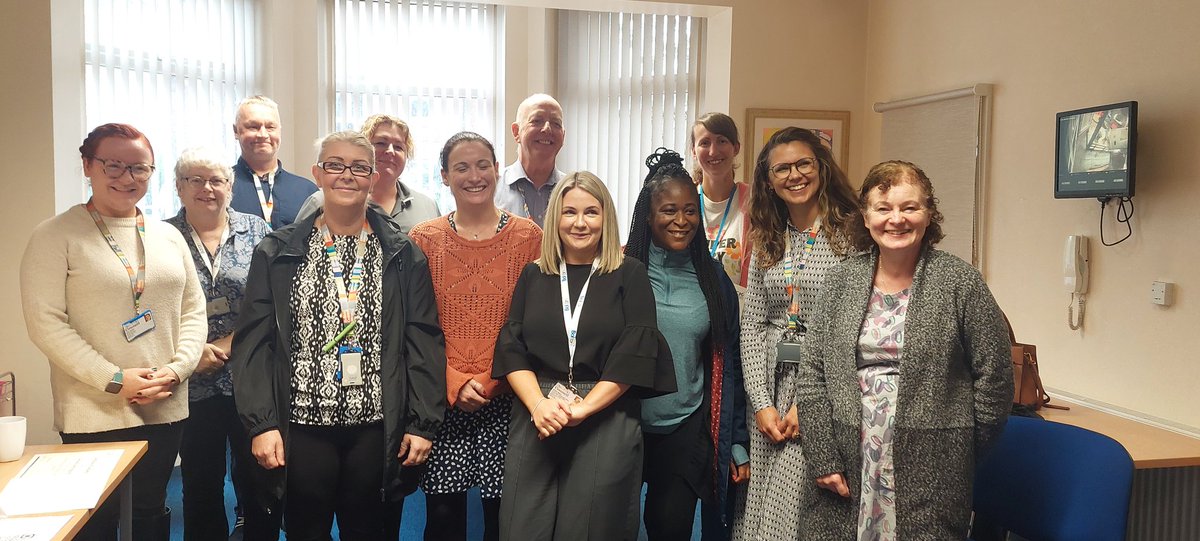 Congratulations to our DAV champions working with  <a href="/FortaliceBolton/">Fortalice</a>. Supporting people who experience domestic abuse/ violence. Knowledge, skills values &amp; behaviours #socialworkprogression  <a href="/boltoncouncil/">Bolton Council</a> #survivorspeaks