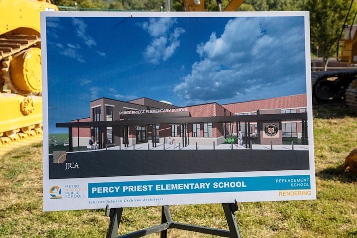 One of my final acts as your mayor is to celebrate a new school for our children - the reconstruction of Percy Priest Elementary School. I joined @MetroSchools in the commitment to Nashville’s kids, something I know Dr. Battle will continue to do. There’s no better investment.