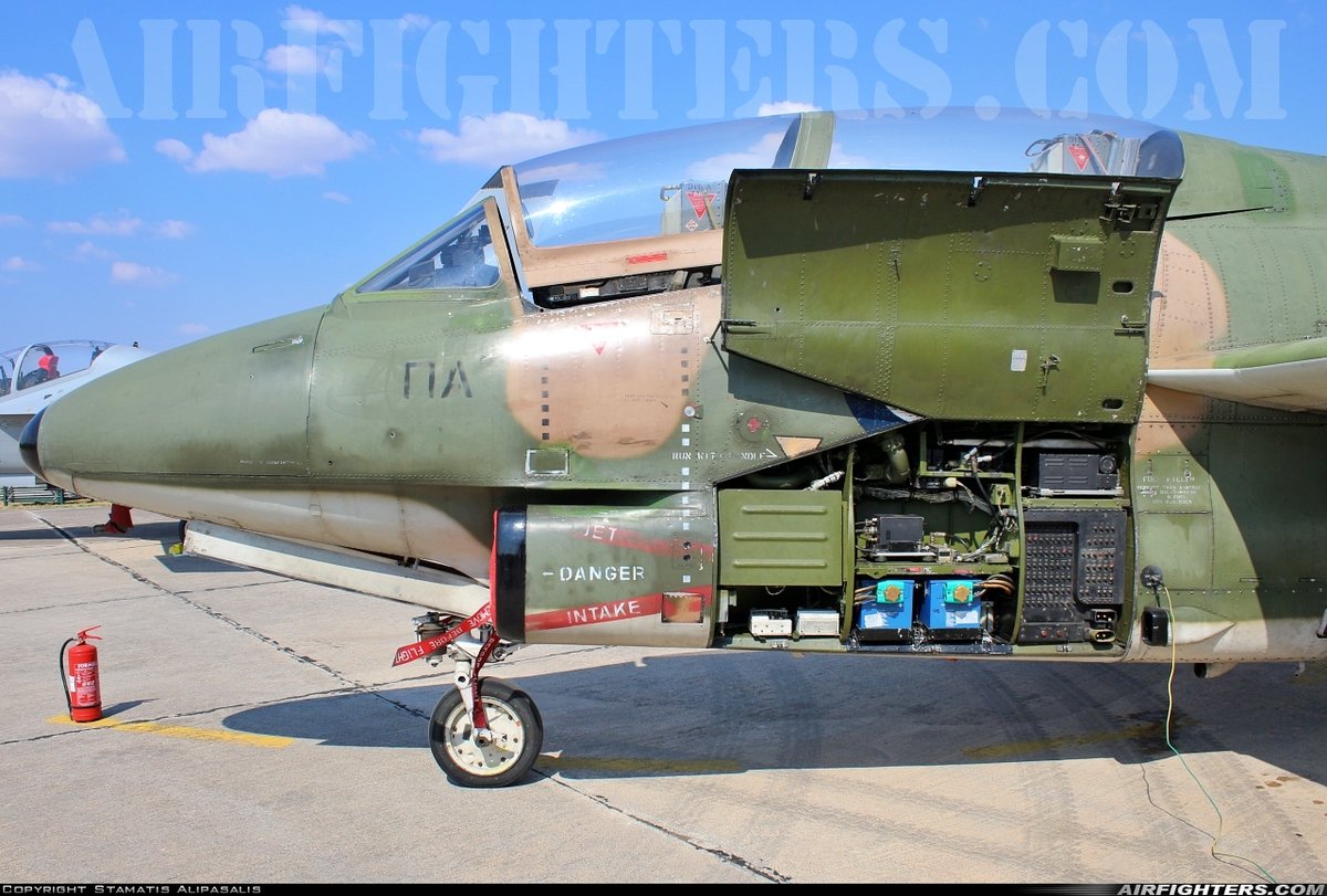 Stam_A337's tweet image. 🇬🇷 Hellenic Air Force 
T-2C Buckeye, 158910
Tanagra AFB, 02/09/2023
#HAF #T2C #Buckeye #TanagraAFB 
airfighters.com/photo/278384/M…