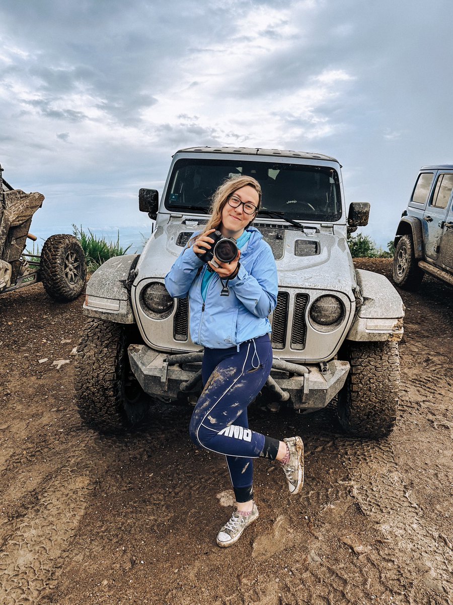 kimmetter's tweet photo. Celebrating my birthday with my best friend - aka my Jeep. 😜 @THEJeepMafia  @Jeep https://t.co/Oml1EqIRaW