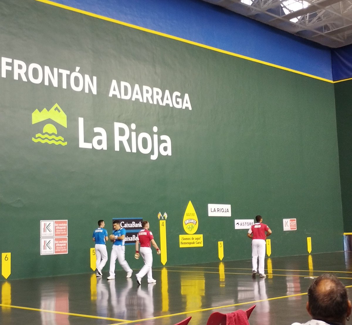 DesdeelRebote's tweet photo. Hoy estaremos en el adarraga en la tercera jornada de #SanMateo2023 #pelotavasca https://t.co/2lOBV4cHi3