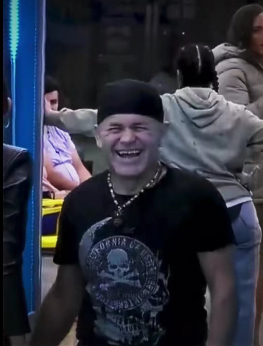 camilamhr's tweet photo. La única persona que me importa que entre en el repechaje es él. 

Papá Lulo, el Pelao Táctico 😎 

#LaResistenciaLulo https://t.co/U985FNvRlM
